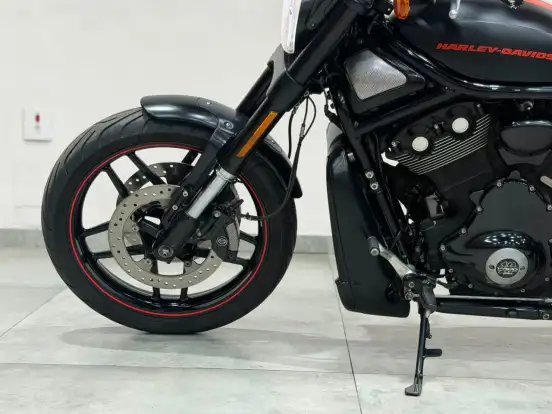 HARLEY-DAVIDSON-V ROD NIGHT ROD ESPECIAL-2011