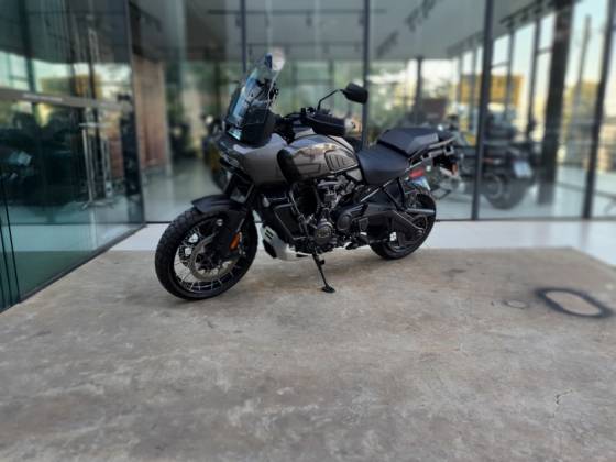 HARLEY-DAVIDSON PAN AMERICA 1250 S 