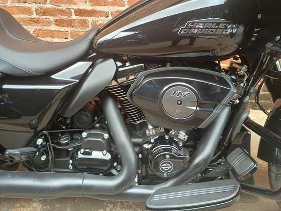 HARLEY-DAVIDSON-ROAD GLIDE-2025