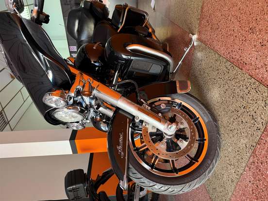 HARLEY-DAVIDSON-ULTRA LIMITED-2019