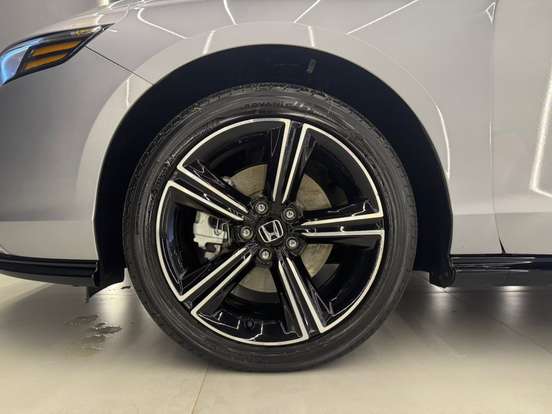 HONDA-ACCORD-2023