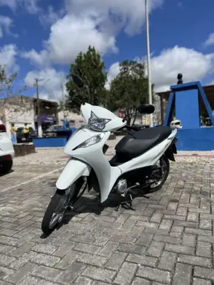HONDA-BIZ 125 ES-2025