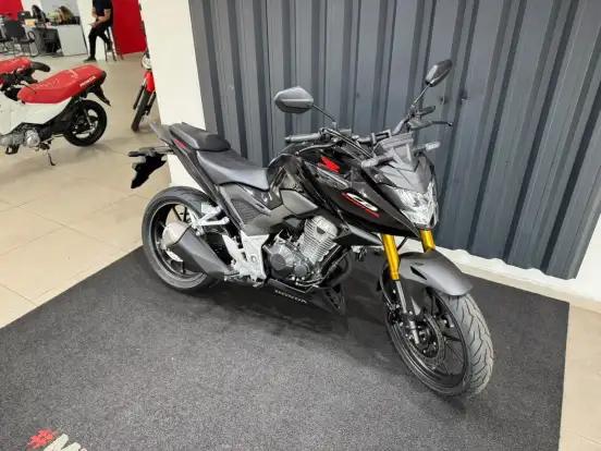 HONDA-CB 300F TWISTER ABS HONDA-CB 300F TWISTER ABS-2027