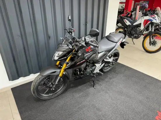 HONDA-CB 300F TWISTER ABS HONDA-CB 300F TWISTER ABS-2027