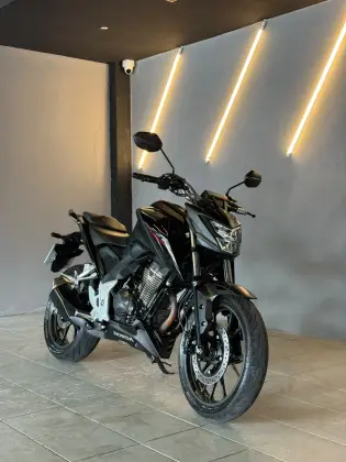 HONDA CB 300F TWISTER CBS 
