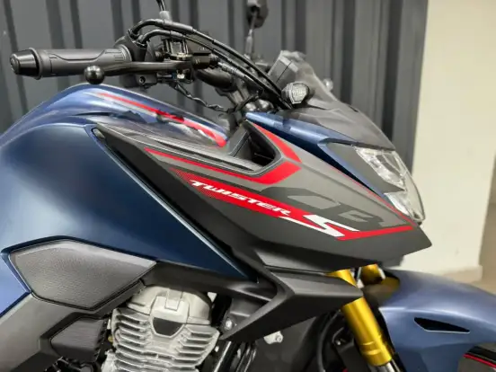 HONDA-CB 300F TWISTER S-2027