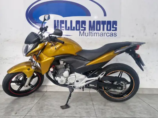 HONDA-CB 300R-2010