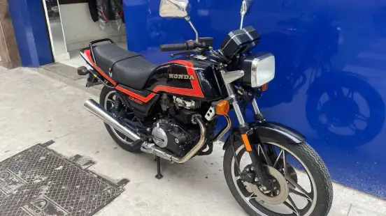 HONDA-CB 450-1985