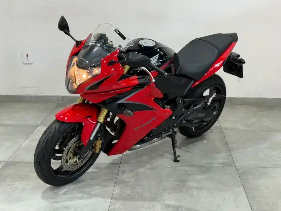 HONDA CBR 600F 