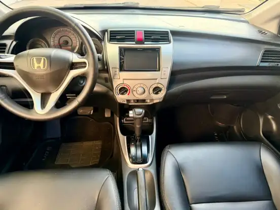 HONDA-CITY-1.5 LX 16V FLEX 4P AUTOMÁTICO HONDA-CITY-2010