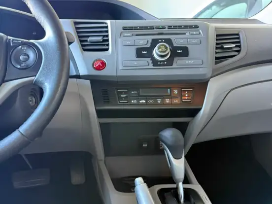 HONDA-CIVIC-1.8 LXS 16V FLEX 4P AUTOMÁTICO HONDA-CIVIC-2013