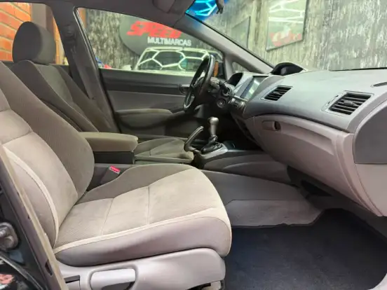 HONDA-CIVIC-1.8 LXS 16V FLEX 4P MANUAL HONDA-CIVIC-2009