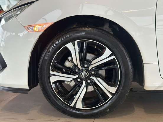 HONDA-CIVIC-2017