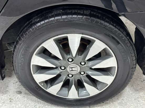 HONDA-CIVIC-2011