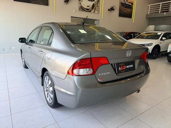 HONDA-CIVIC-2010