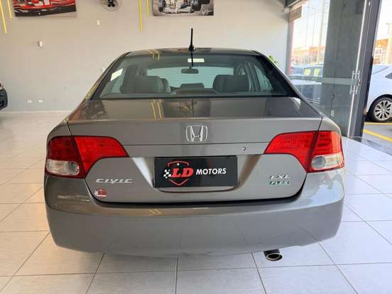 HONDA-CIVIC-2010