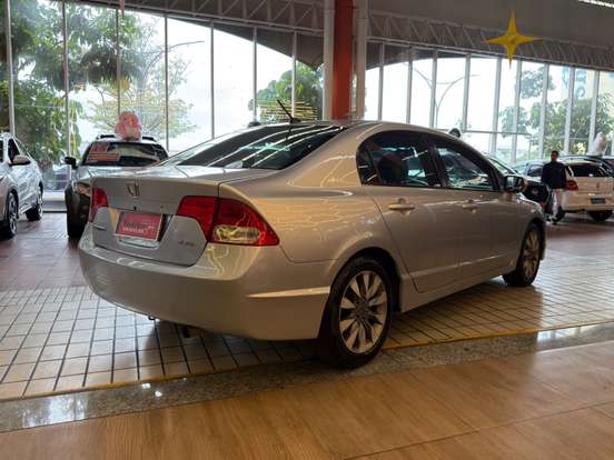 HONDA-CIVIC-2010