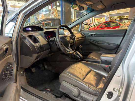 HONDA-CIVIC-1.8 LXL 16V FLEX 4P MANUAL HONDA-CIVIC-2010