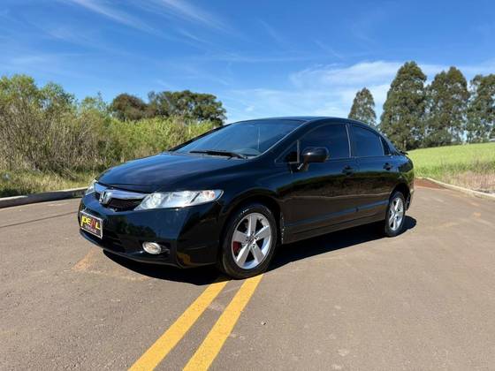 HONDA CIVIC 1.8 LXS 16V FLEX 4P MANUAL