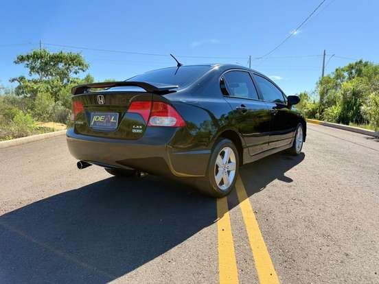 HONDA-CIVIC-1.8 LXS 16V FLEX 4P MANUAL HONDA-CIVIC-2009