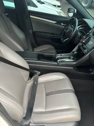 HONDA-CIVIC-2021