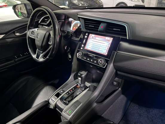 HONDA-CIVIC-2018
