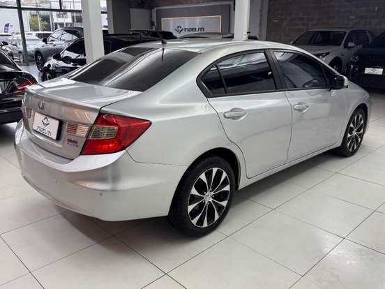 HONDA-CIVIC-2015