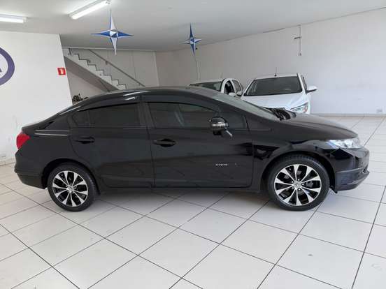 HONDA-CIVIC-2015
