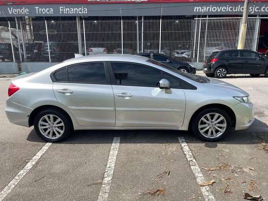 HONDA-CIVIC-2013