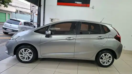 HONDA-FIT-2014