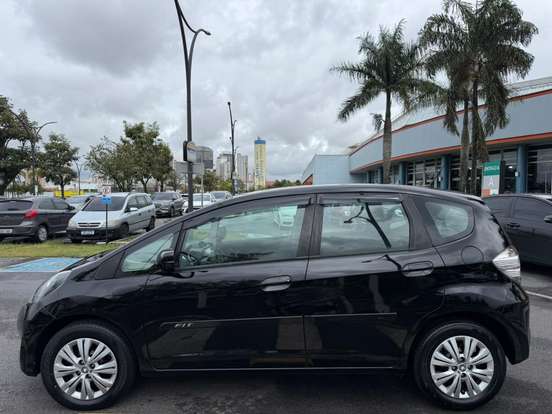 HONDA-FIT-2014