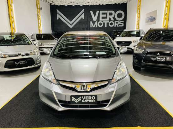 HONDA-FIT-2012