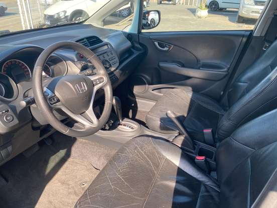 HONDA-FIT-2009