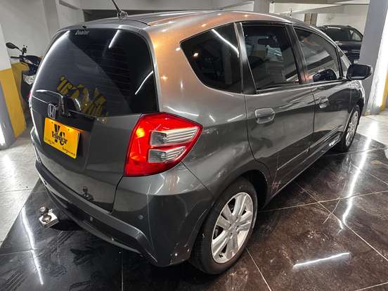 HONDA-FIT-2013