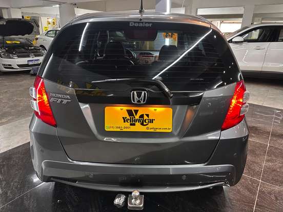 HONDA-FIT-2013