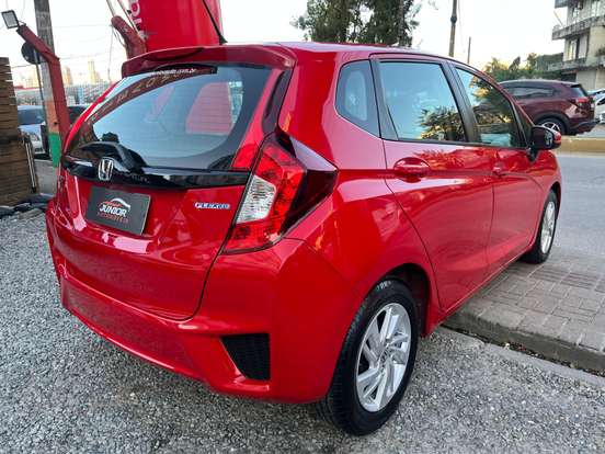 HONDA-FIT-2014