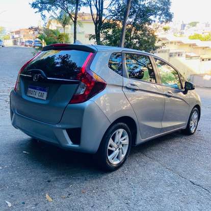 HONDA-FIT-2016