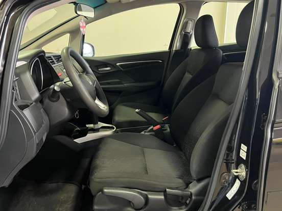 HONDA-FIT-2016