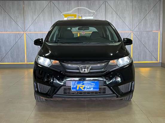 HONDA-FIT-2016