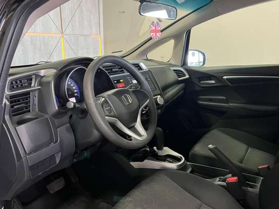 HONDA-FIT-2016