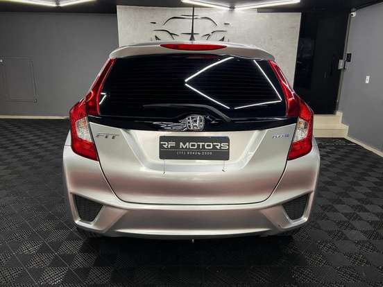 HONDA-FIT-1.5 LX 16V FLEX 4P MANUAL HONDA-FIT-2015