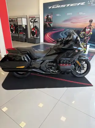HONDA-GL 1800 GOLD WING TOUR HONDA-GL 1800 GOLD WING TOUR-2018
