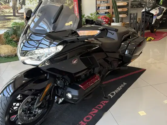 HONDA-GL 1800 GOLD WING TOUR HONDA-GL 1800 GOLD WING TOUR-2018