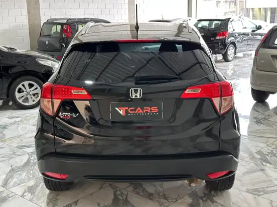 HONDA-HR-V-2016