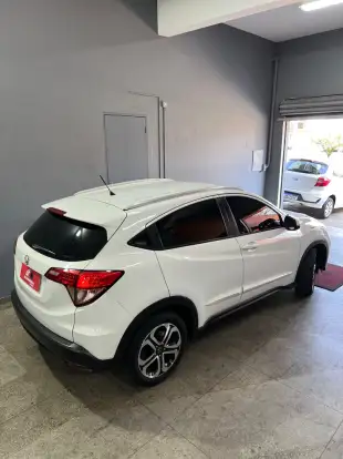 HONDA-HR-V-2017