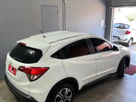 HONDA-HR-V-1.8 16V FLEX EX 4P AUTOMÁTICO HONDA-HR-V-2017