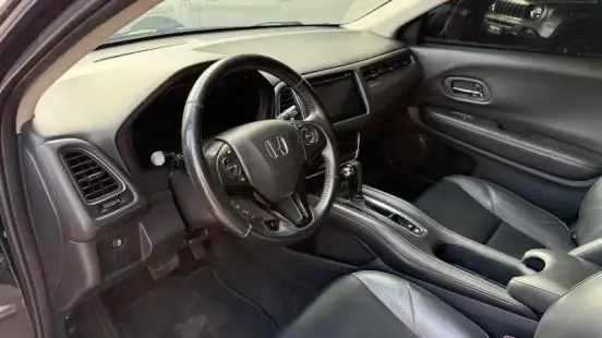 HONDA-HR-V-2016
