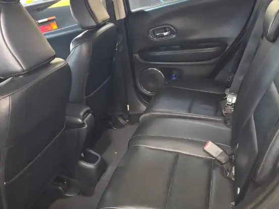HONDA-HR-V-1.8 16V FLEX TOURING 4P AUTOMÁTICO HONDA-HR-V-2018