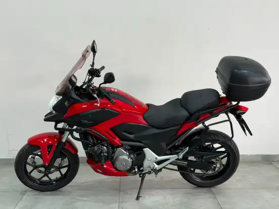 HONDA-NC 700X HONDA-NC 700X-2012