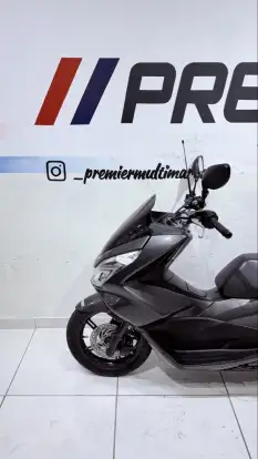 HONDA-PCX-2017